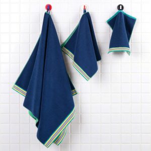Six-piece cotton bath towel set with bath towels, hand towels, and washcloths